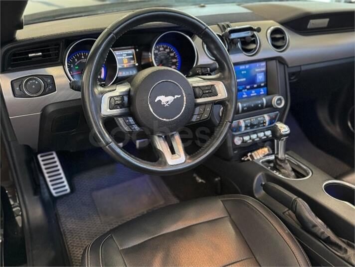 FORD Mustang 2.3 EcoBoost Mustang Convertible